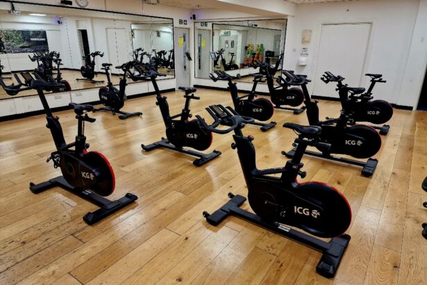 Indoor Group Cycling